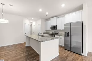 109 Cedar Oak Ln, Greenville, SC 29607 - Photo 7