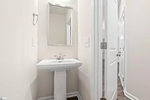 109 Cedar Oak Ln, Greenville, SC 29607 - Photo 5