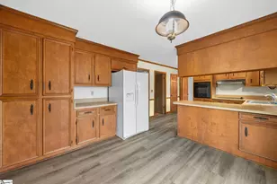 110 Sugar Creek Rd, Greer, SC 29650 - Photo 13