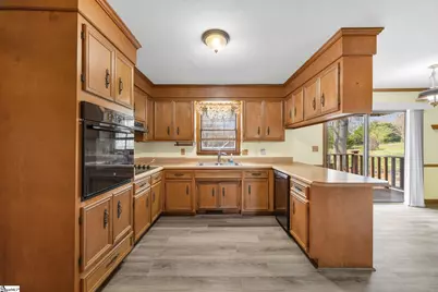 110 Sugar Creek Road, Greer, SC 29650 - Photo 11