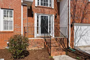 513 S Orchard Farms Ave, Greenville, SC 29681 - Photo 3