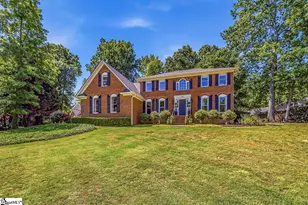 131 Woodridge Dr, Spartanburg, SC 29301 - Photo 1