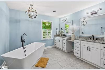 131 Woodridge Drive, Spartanburg, SC 29301 - Photo 17