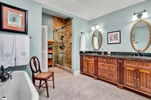 522 Cleveland St, Greenville, SC 29601 - Photo 11