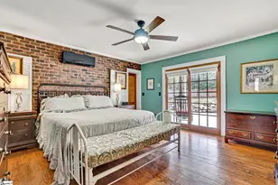 522 Cleveland St, Greenville, SC 29601 - Photo 9