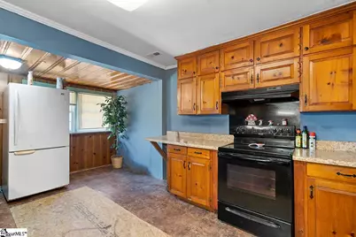 543 Martin Road, Ware Shoals, SC 29692 - Photo 5