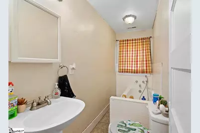 543 Martin Road, Ware Shoals, SC 29692 - Photo 13