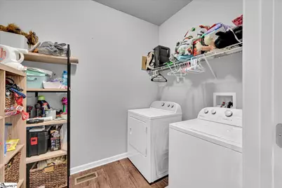 112 W 3rd Avenue, Easley, SC 29640 - Photo 17