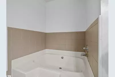 155 Ridings Road, Campobello, SC 29322 - Photo 19