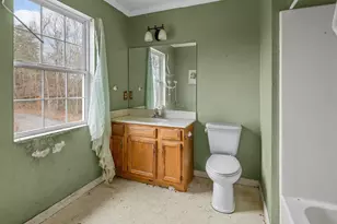 155 Ridings Rd, Campobello, SC 29322 - Photo 29