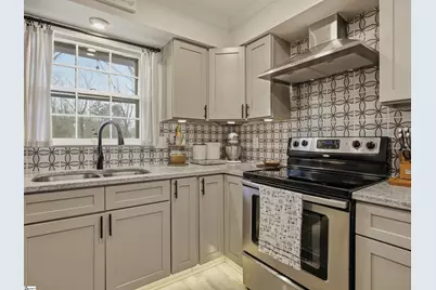 1064 Riverview Drive, Spartanburg, SC 29307 - Photo 17