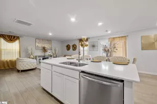 1015 Minocqua Rd, Spartanburg, SC 29303 - Photo 13