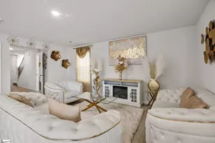 1015 Minocqua Rd, Spartanburg, SC 29303 - Photo 9