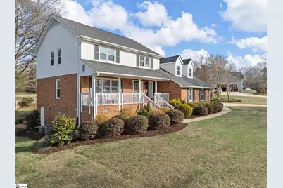 828 Shoresbrook Drive, Spartanburg, SC 29301 - Photo 3