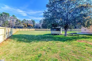 1121 Old Bessie Rd, Piedmont, SC 29673 - Photo 9