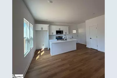 109 Miami Avenue, Greenville, SC 29673 - Photo 9