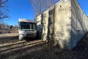 237 Thompson Blvd, Union, SC 29379 - Photo 5