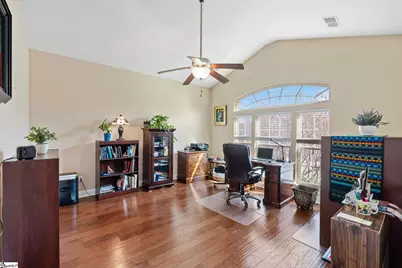 607 Pawleys Drive, Simpsonville, SC 29681 - Photo 9