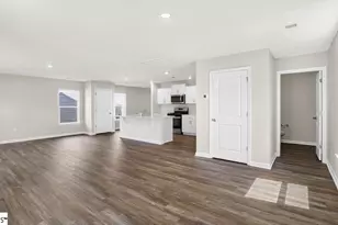 619 Starbeam Ct, Spartanburg, SC 29303 - Photo 7