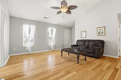 307 Forest Creek Drive, Seneca, SC 29678 - Photo 7