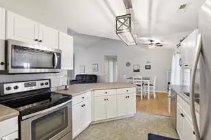 307 Forest Creek Dr, Seneca, SC 29678 - Photo 13