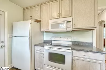 200 Princeton Avenue, Greenville, SC 29607 - Photo 15