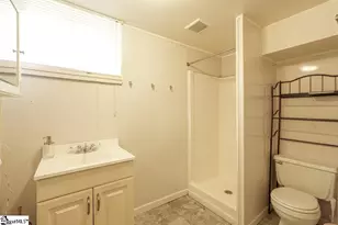 200 Princeton Ave, Greenville, SC 29607 - Photo 31