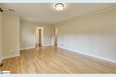 200 Princeton Avenue, Greenville, SC 29607 - Photo 3