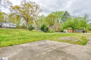 200 Princeton Ave, Greenville, SC 29607 - Photo 35