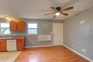 325 Rock Quarry Rd, Travelers Rest, SC 29690 - Photo 5