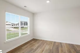 137 Cades Cv Dr, Greenwood, SC 29646 - Photo 7