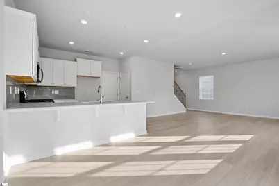 113 Farmwell Drive, Woodruff, SC 29388 - Photo 9