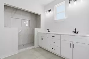 170 Buncombe St, Woodruff, SC 29388 - Photo 15