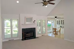 207 Sun Garden Ct, Greenville, SC 29615 - Photo 3