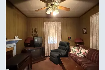 200 King Street, Greer, SC 29651 - Photo 5