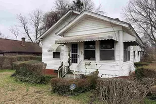 200 King St, Greer, SC 29651 - Photo 1