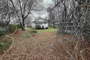 200 King St, Greer, SC 29651 - Photo 13