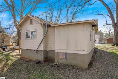 202 Lucky Street, Easley, SC 29640 - Photo 9