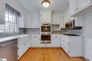 408 Bridgewater Dr, Greenville, SC 29615 - Photo 17