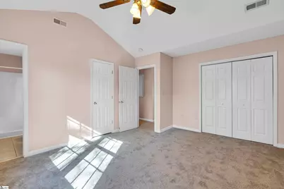 350 W Pointe Drive, Spartanburg, SC 29301 - Photo 11