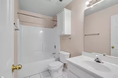 350 W Pointe Drive, Spartanburg, SC 29301 - Photo 13