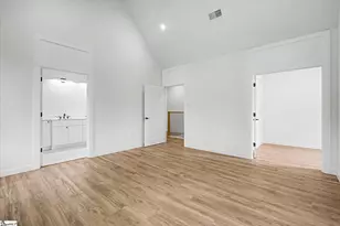 8 McKinley Dr, Greenville, SC 29611 - Photo 13