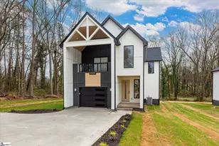 8 McKinley Dr, Greenville, SC 29611 - Photo 1