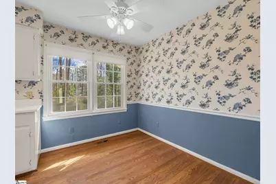 409 Springwood Drive, Spartanburg, SC 29302 - Photo 17