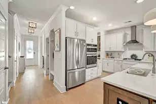 201 Deerview Trl, Simpsonville, SC 29680 - Photo 9