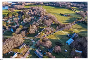 862 N Old Mill Rd, Easley, SC 29640 - Photo 3