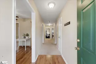 1001 Wenwood Cir, Greenville, SC 29607 - Photo 5