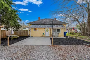 38 N Greenwood Ave, Ware Shoals, SC 29692 - Photo 13