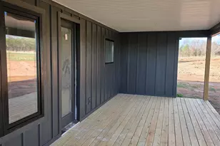 992 Bumblebee Ln, Wellford, SC 29385 - Photo 9