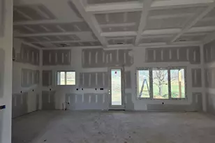 992 Bumblebee Ln, Wellford, SC 29385 - Photo 5